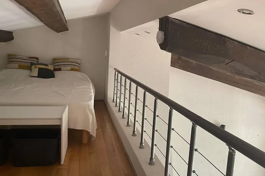 Casatheoule Apartment